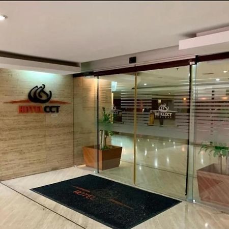 Ccct Apartahotel Ccct 卡拉卡斯 外观 照片