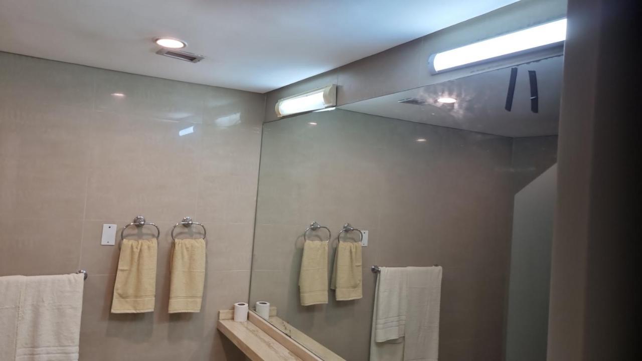 Ccct Apartahotel Ccct 卡拉卡斯 外观 照片